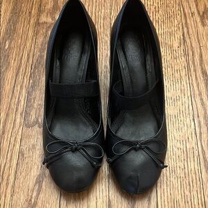 Black Women's Ballet Flats with a 2 Inch Heel